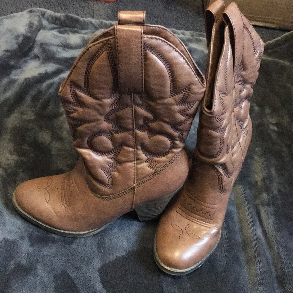 Boots